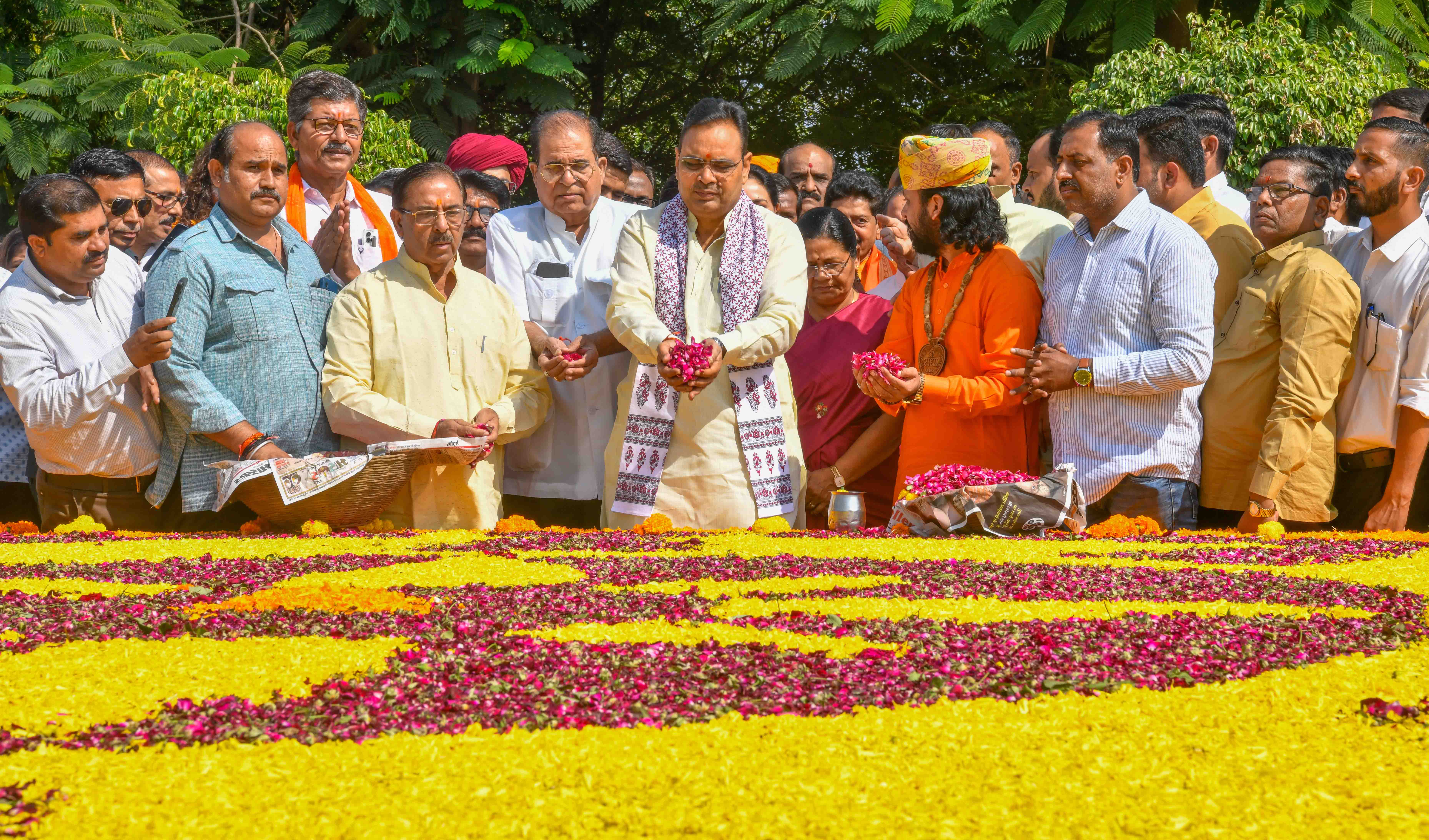 मुख्यमंत्री भजनलाल शर्मा ने पूर्व उपराष्ट्रपति स्व. भैरों सिंह शेखावत को श्रद्धांजलि अर्पित की