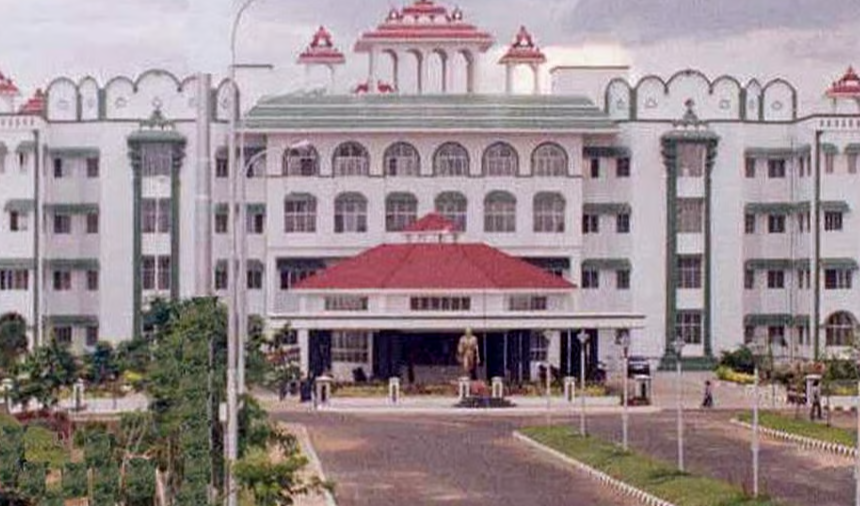 Madras High Court Summons Tamil Nadu Officials Over Thiruparankundram Temple Lamp Row