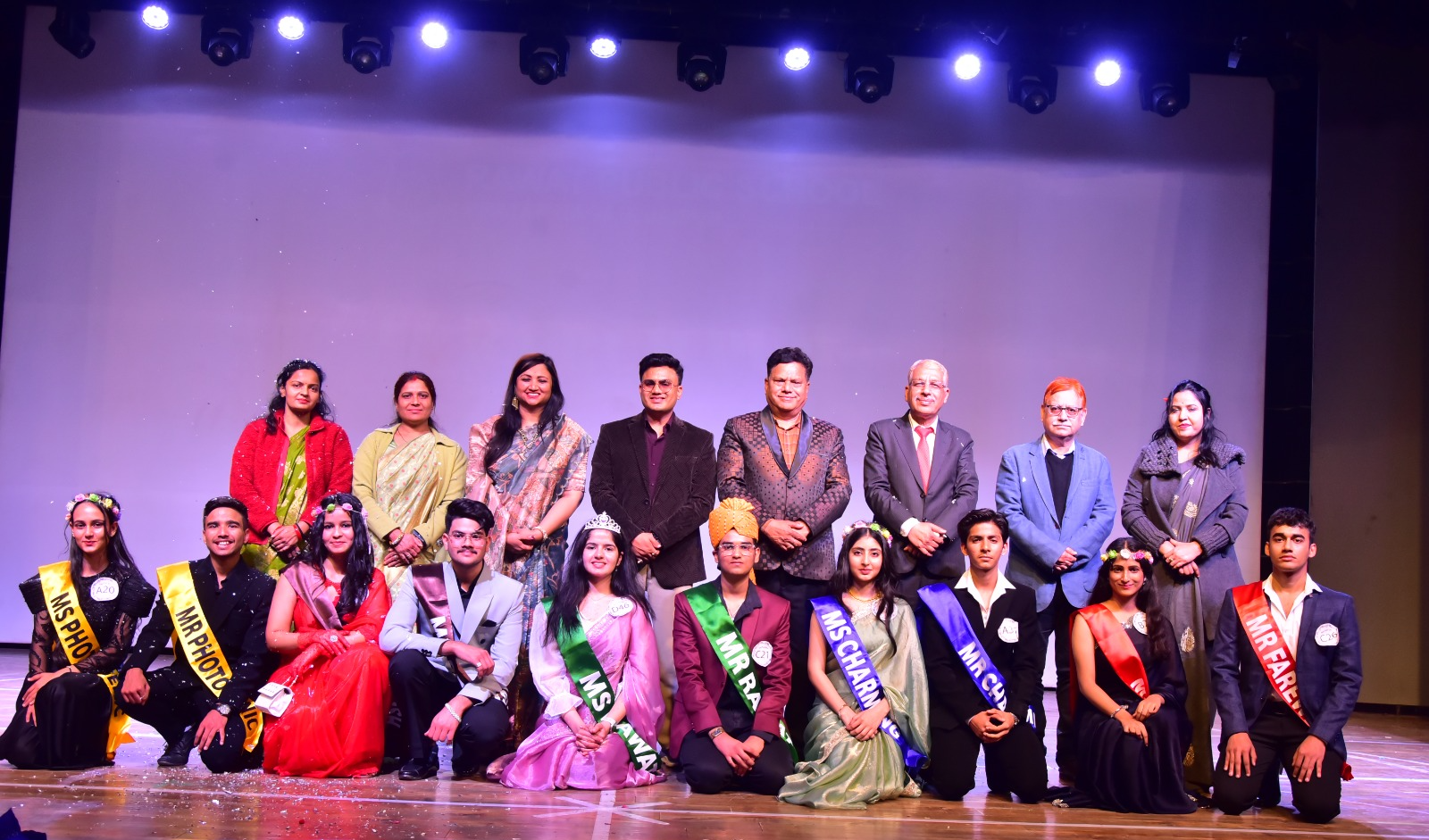 रावत पब्लिक स्कूल, प्रताप नगर में “ता रा रम पम” फेयरवेल का भव्य एवं यादगार आयोजन