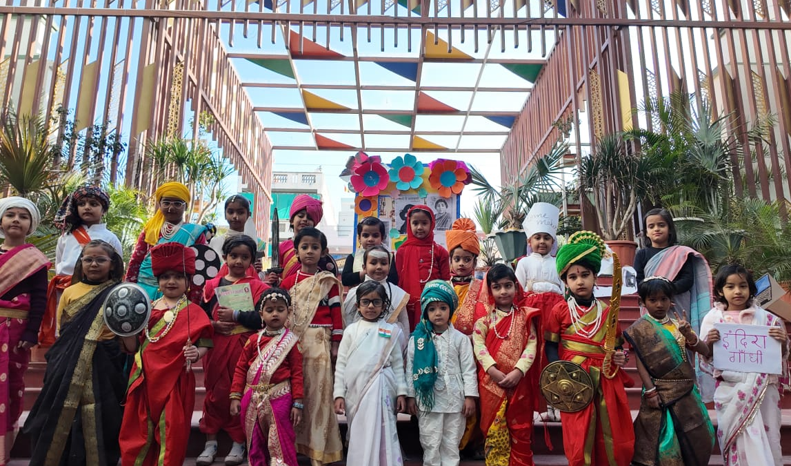 रावत पब्लिक स्कूल प्रताप नगर में “नारी तू नारायणी” कार्यक्रम का भव्य आयोजन