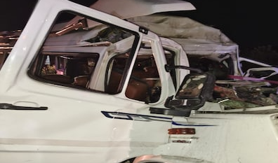 फलोदी हादसे पर प्रभारी मंत्री दिलावर ने जताया दुख, संभागीय आयुक्त एवं जिला कलेक्टर को दिए घायलों के उपचार के निर्देश