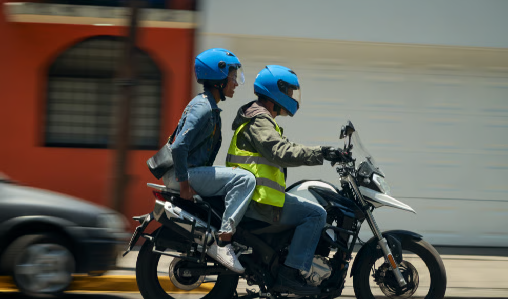 दिल्ली में महिला ने ऊबर बाइक टैक्सी ड्राइवर पर मनमाना किराया मांगने और लगातार कॉल करने का आरोप लगाया