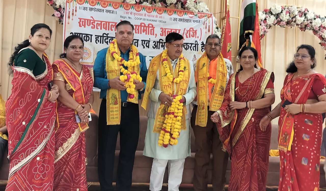 खंडेलवाल वेश्य धाम जागरण रथ यात्रा का खंडेलवाल सेवा समिति अलवर ने किया भव्य स्वागत