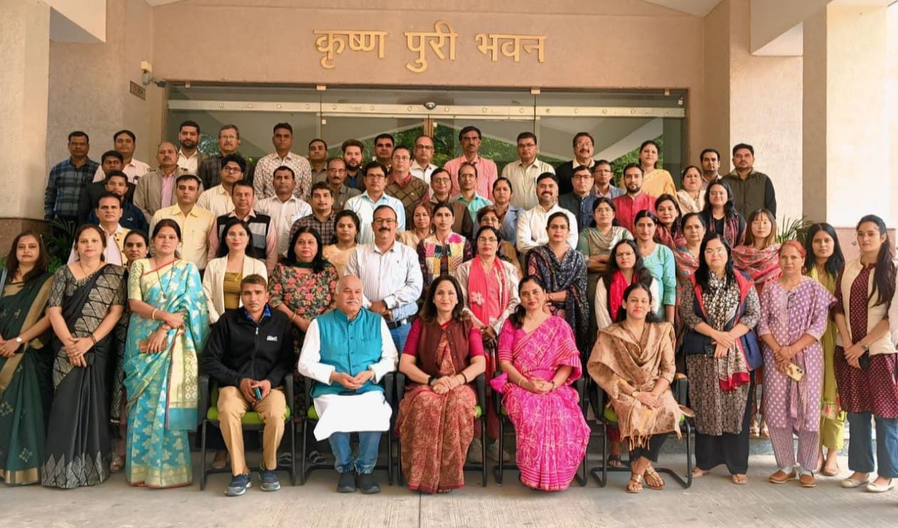 समाज में जेण्डर के प्रति संवेदनशीलता और जागरूकता को बढ़ावा देने के लिए महिला अधिकारिता निदेशालय की आयोजित हुई कार्यशाला