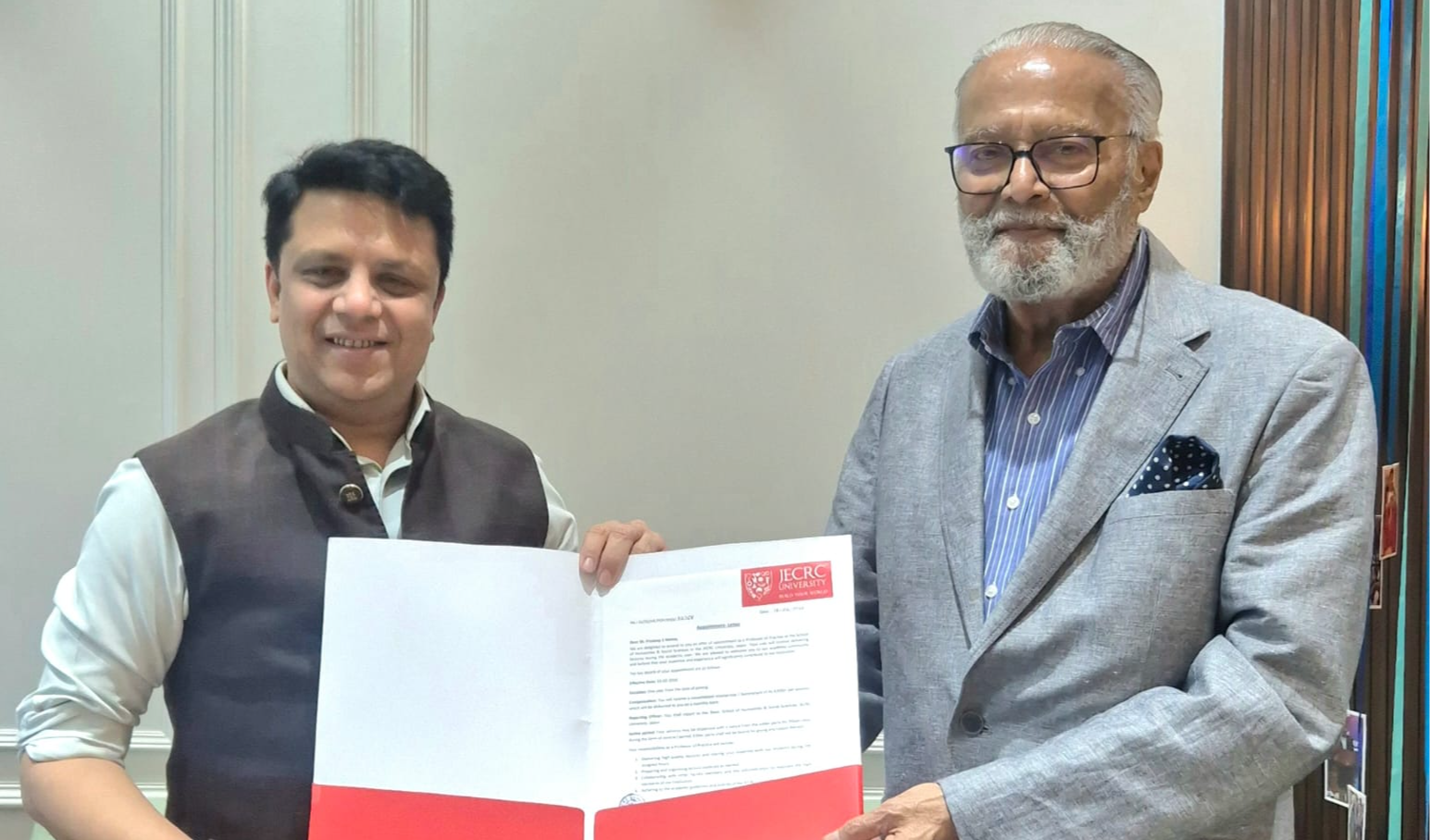 ग्लोबल गवर्नेंस को शेप करने की दिशा में हिस्टोरिक कदम: प्रदीप एस मेहता x जेईसीआरसी यूनिवर्सिटी