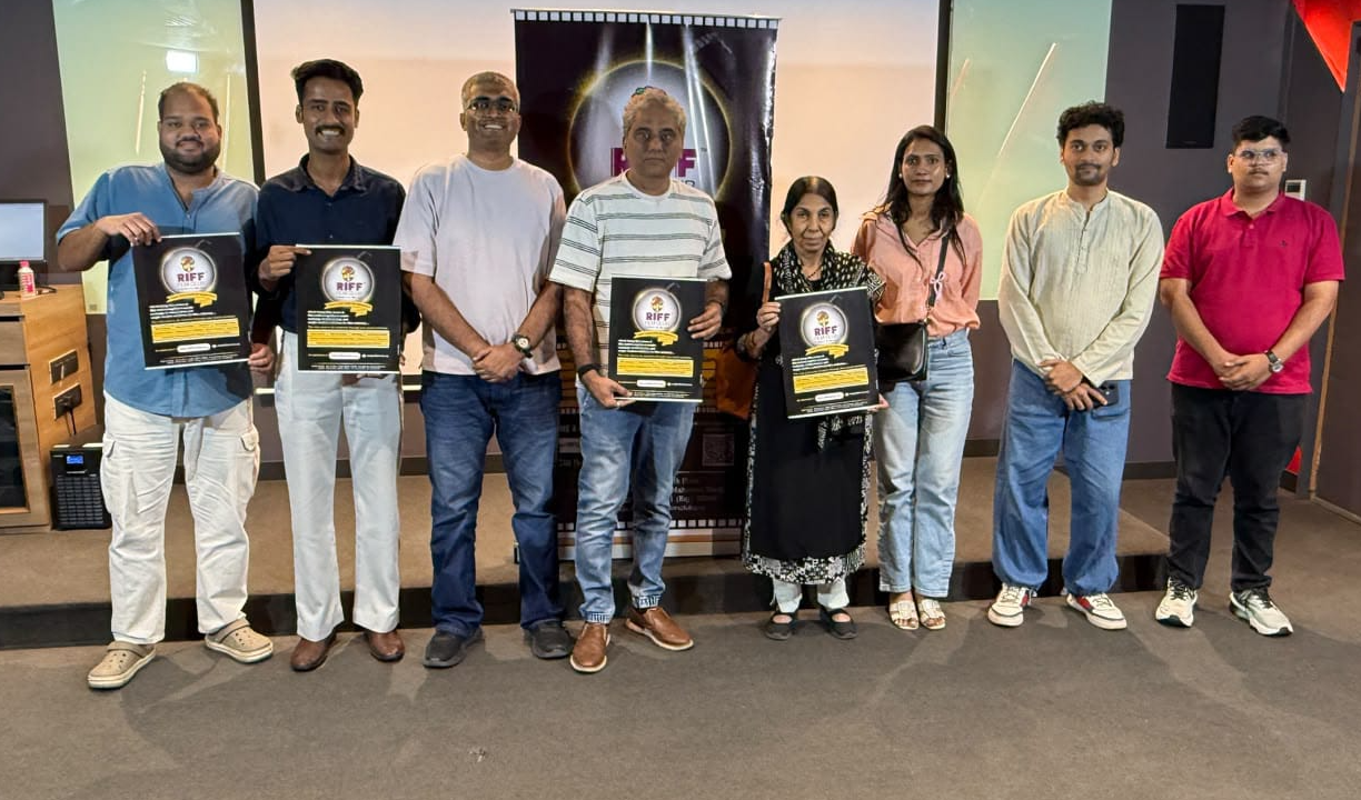 रिफ फ़िल्म क्लब में ‘Shadows of Light’ की विशेष स्क्रीनिंग आयोजित