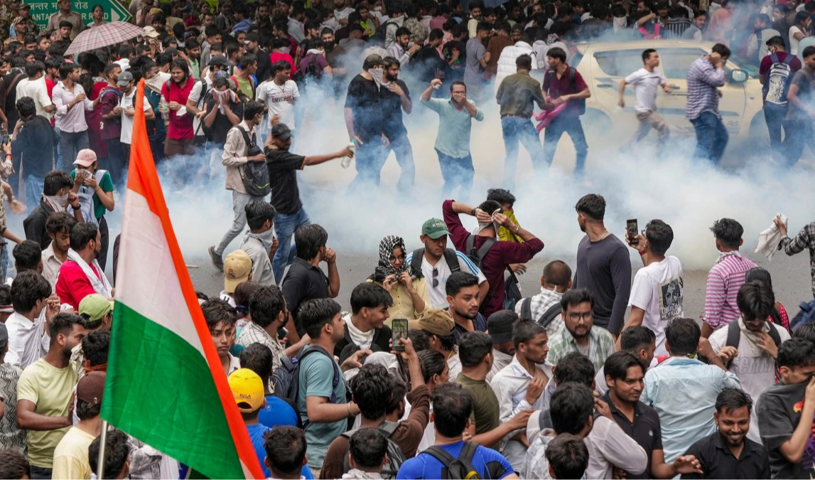 दिल्ली हाईकोर्ट ने CJP प्रदर्शन मामले में पुलिस जांच बदलने से किया इनकार, कहा— “बिना सुनवाई किसी अधिकारी को दोषी नहीं ठहरा सकते