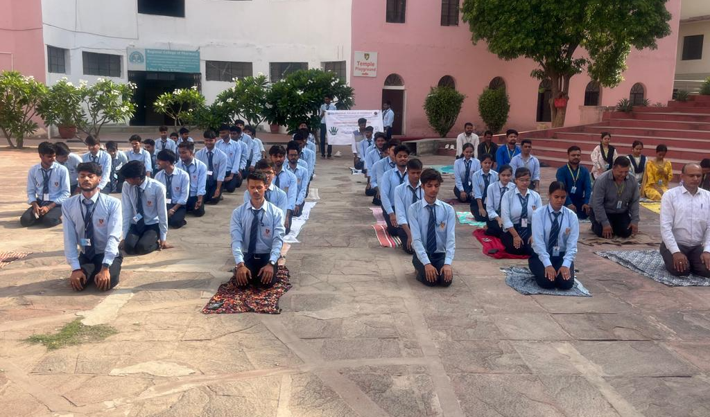 अंतरराष्ट्रीय योग दिवस पर योगाभ्यास कार्यक्रम आयोजित युवा पीढ़ी स्वस्थ जीवन के लिए योग को अपनाए : डॉ. प्रेम सुराणा