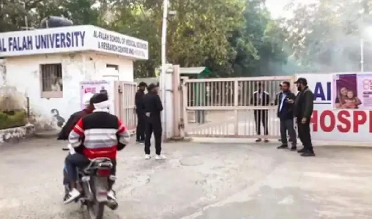 अल फ़लाह यूनिवर्सिटी मामले में बड़ा घटनाक्रम, दिल्ली अदालत ने चेयरमैन की न्यायिक हिरासत 14 दिन और बढ़ाई