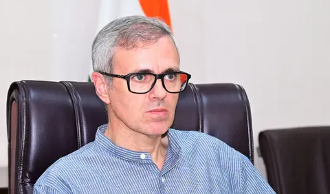 Omar Abdullah Assures Support After Talks With Jaishankar on J&K Students Amid Iran Crisis