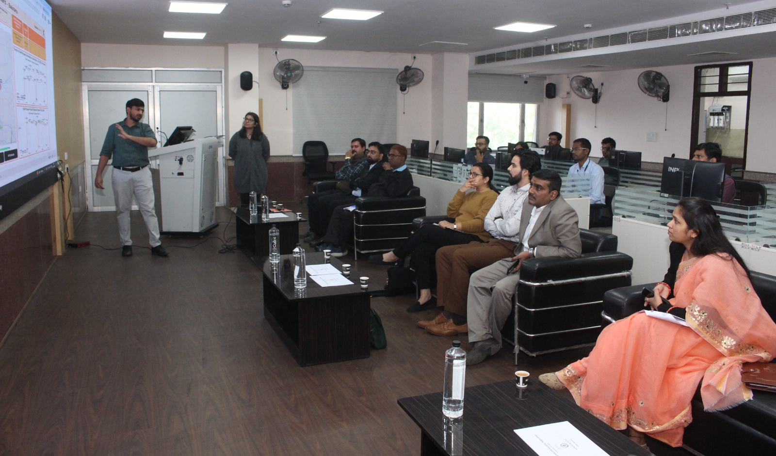 राष्ट्रीय विद्या समीक्षा केन्द्र की टीम ने राजस्थान विद्या समीक्षा केन्द्र, जयपुर का किया अवलोकन