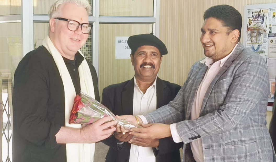 रीजनल कॉलेज कैंपस, सीतापुरा, जयपुर में पार्सन्स स्कूल ऑफ डिजाइन, न्यूयॉर्क सिटी के प्रतिनिधिमंडल का भ्रमण