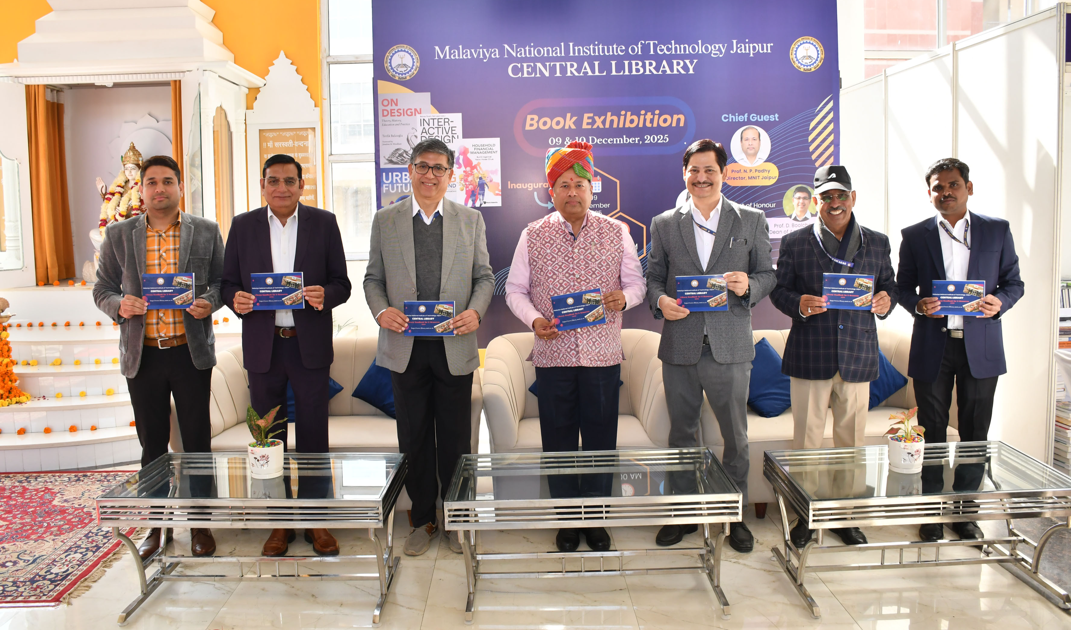 मालवीय राष्ट्रीय प्रौद्योगिकी संस्थान, जयपुर (एमएनआईटी) - केंद्रीय पुस्तकालय