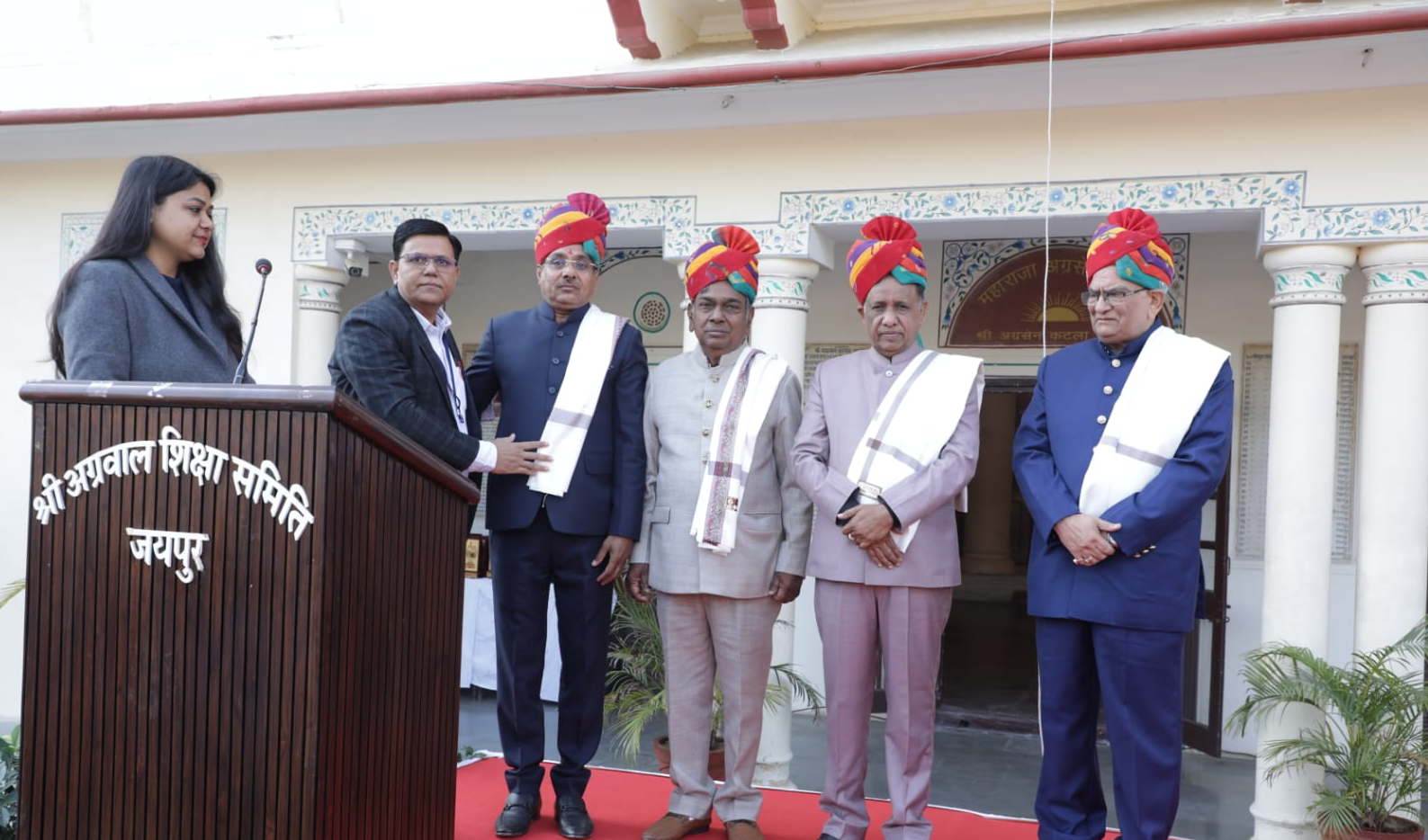 अग्रवाल पी जी कॉलेज जयपुर में हर्षोल्लास के साथ मनाया गया गणतंत्र दिवस