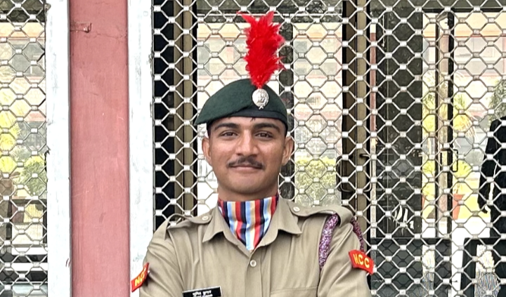 सुबोध पी.जी. स्वायत्तशासी काॅलेज के पाँच एनसीसी कैडेटों का लैफ्टीनेंट (आफिसर) के पद पर सेना में चयन