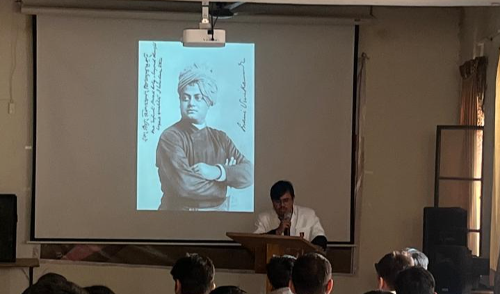 रीजनल कॉलेज ऑफ फार्मेसी में राष्ट्रीय युवा दिवस 2026 का उत्साहपूर्वक आयोजन