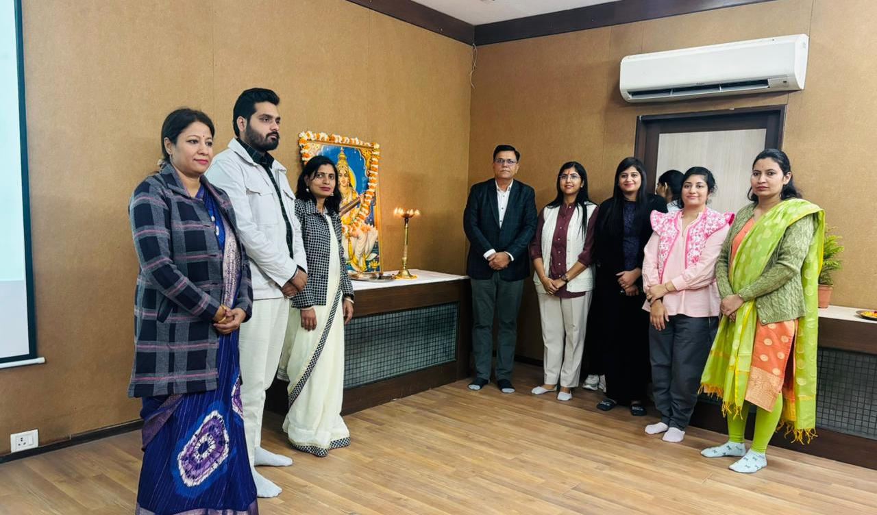 वूमेन सेल शक्ति में "हेल्थ इज  वेल्थ " प्रोग्राम आयोजित