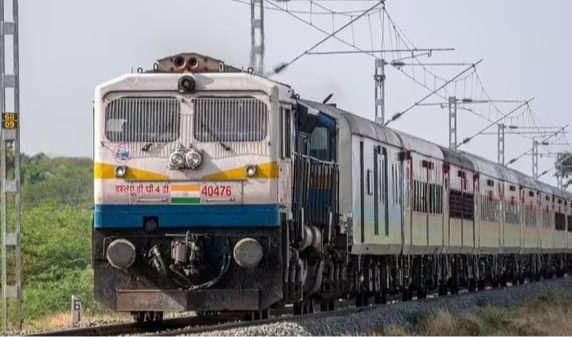 रेल टिकट किराए में बढ़ोतरी, 26 दिसंबर से लागू होंगे नए दाम