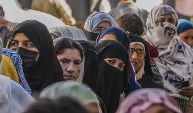 Kashmir Residents Extend Humanitarian Support to Iran Amid Ongoing Crisis