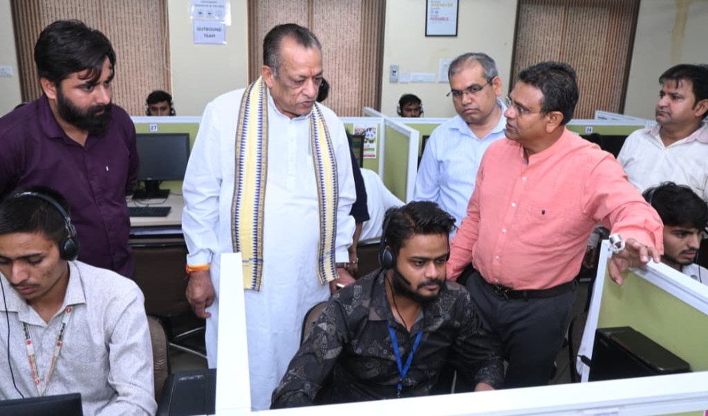 पशुपालन मंत्री जोराराम कुमावत ने एमवीयू के कॉल सेंटर का किया औचक निरीक्षण