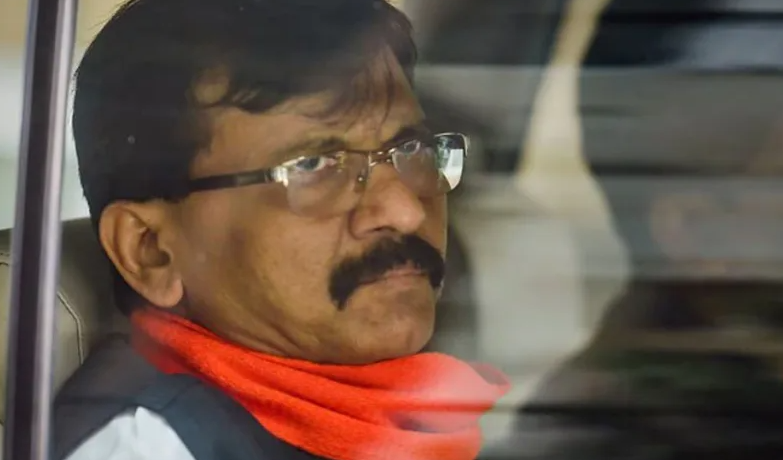 Supreme Court Seeks Sanjay Raut’s Explanation Over Remarks Against CJI, Judiciary While Entertaining INDIA Bloc Petition Against Election Commission