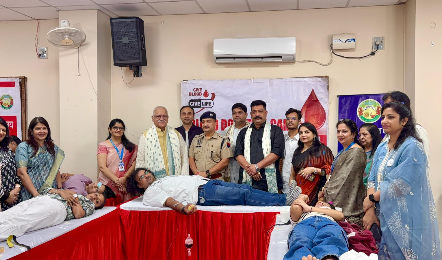 सुबोध पीजी महिला महाविद्यालय में स्वैच्छिक रक्तदान शिविर का आयोजन