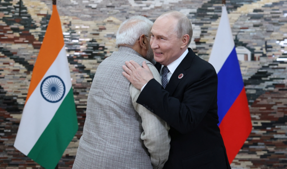 पीएम मोदी की पुतिन से अहम मुलाकात, बोले- अंतहीन युद्ध नहीं, अब युद्ध खत्म करने की दिशा में बढ़ना होगा