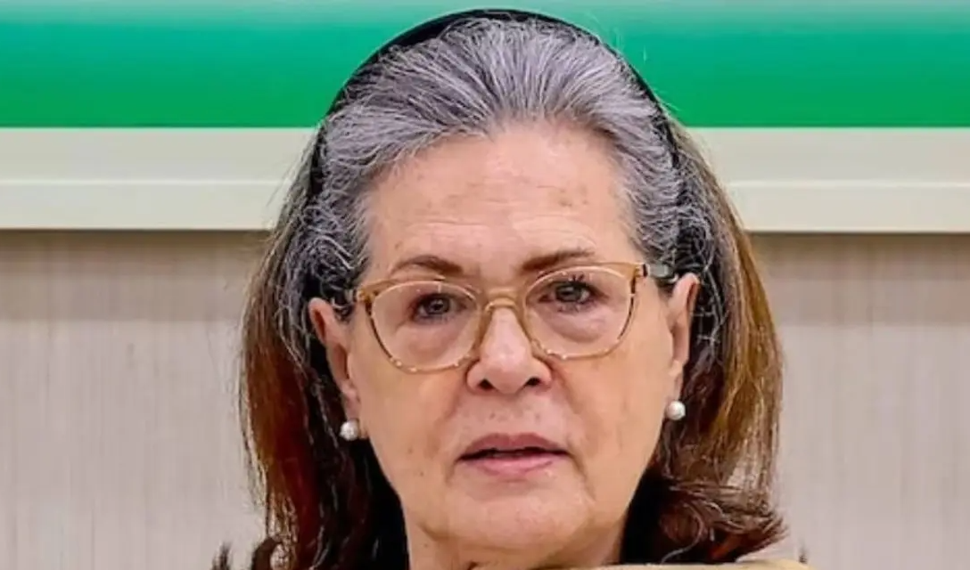 Sonia Gandhi Hospitalized for Routine Health Check-up Amid Delhi’s Harsh Winter Conditions