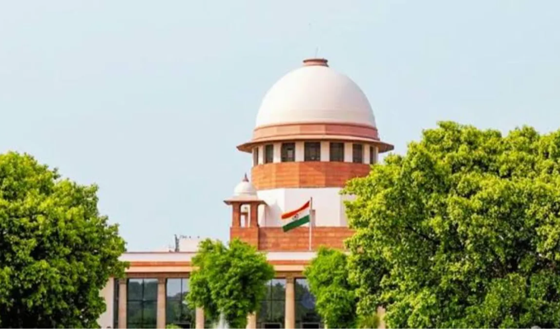 Delhi Police Arrest Two Lucknow University Law Students After Disruption Inside Supreme Court