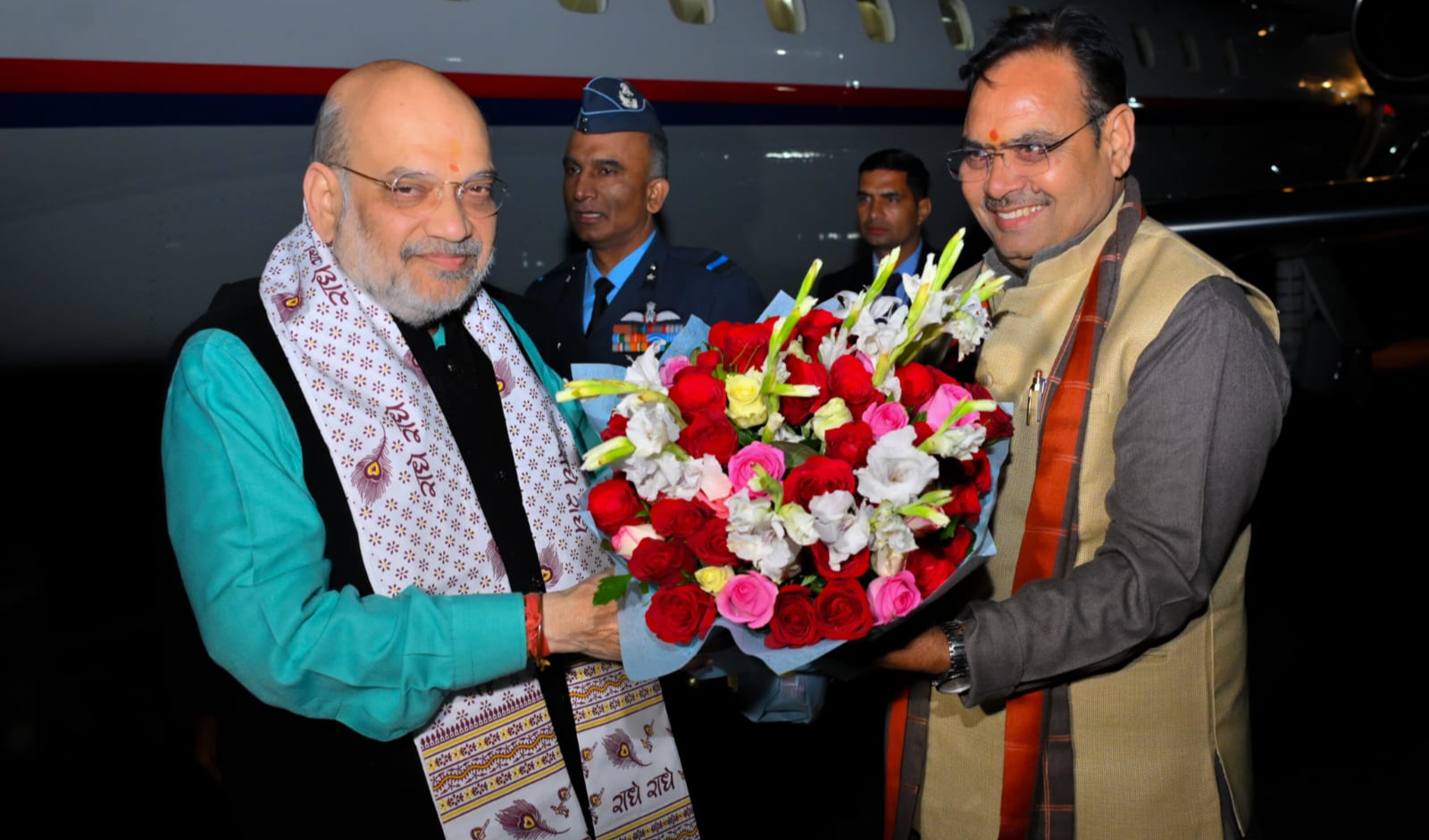 केंद्रीय गृह मंत्री अमित शाह के जोधपुर आगमन पर मुख्यमंत्री भजनलाल शर्मा ने की अगवानी
