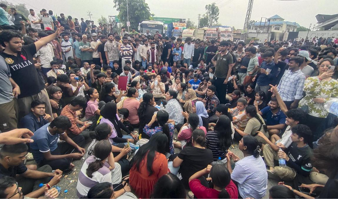LPU Protests: Rape Allegation Triggers Unrest, Classes Suspended as Police Investigate