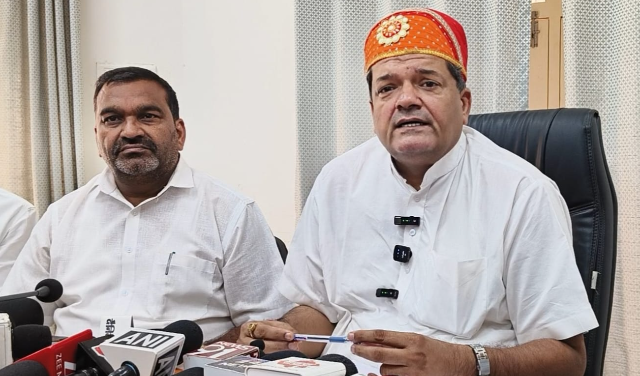 गिव-अप अभियान से वंचितों को मिला हक, प्रदेश में 38.17 लाख लोगों ने छोड़ा खाद्य सुरक्षा योजना का लाभ, उदयपुर में 1.29 लाख लाभार्थियों ने किया गिव-अप