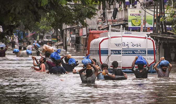 Heavy Monsoon Batters Delhi and Several States, Triggers Flooding, Traffic Chaos and Rescue Operations