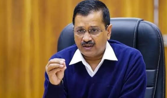 Kejriwal Alleges E20 Fuel May Harm Older Vehicles, Claims Auto Firms Face Pressure Over Safety Concerns