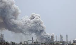 Missile Threat Alerts Across Gulf as Iran Conflict Expands; UAE Intercepts Drones and Missiles