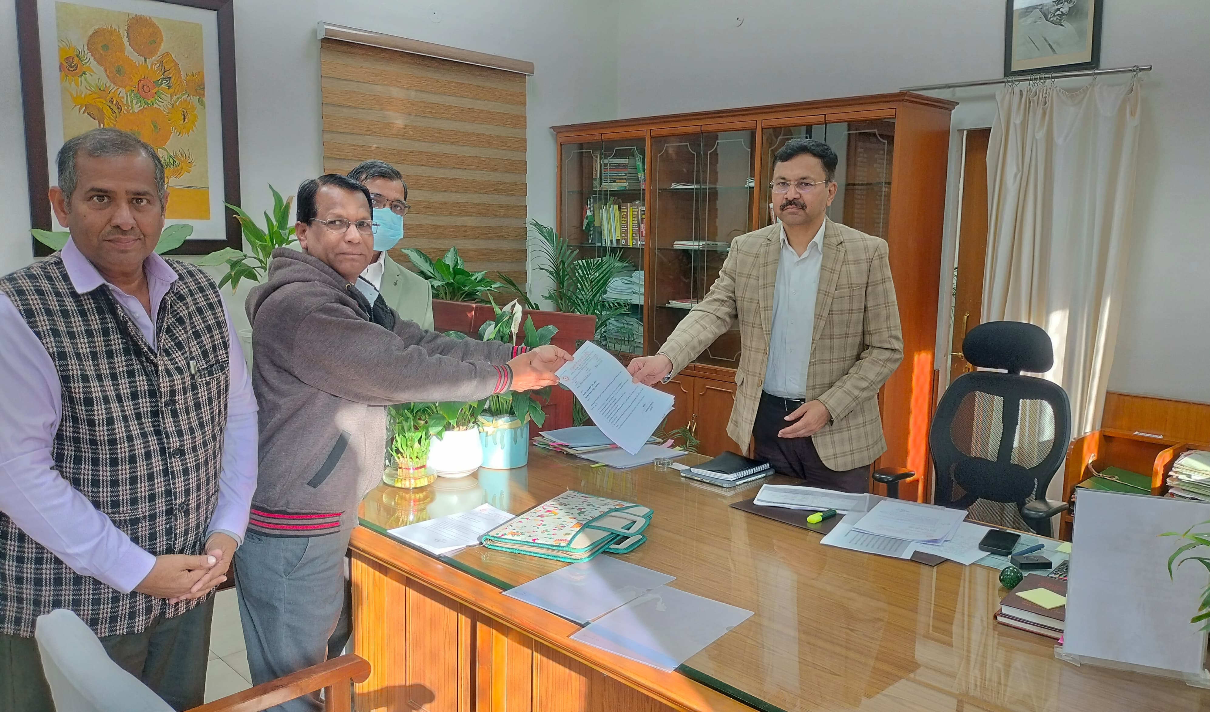 राजस्थान शिक्षक संघ (राष्ट्रीय) के प्रतिनिधि मंडल ने प्रमुख शासन सचिव (वित्त) से वार्ता कर ज्ञापन दिया