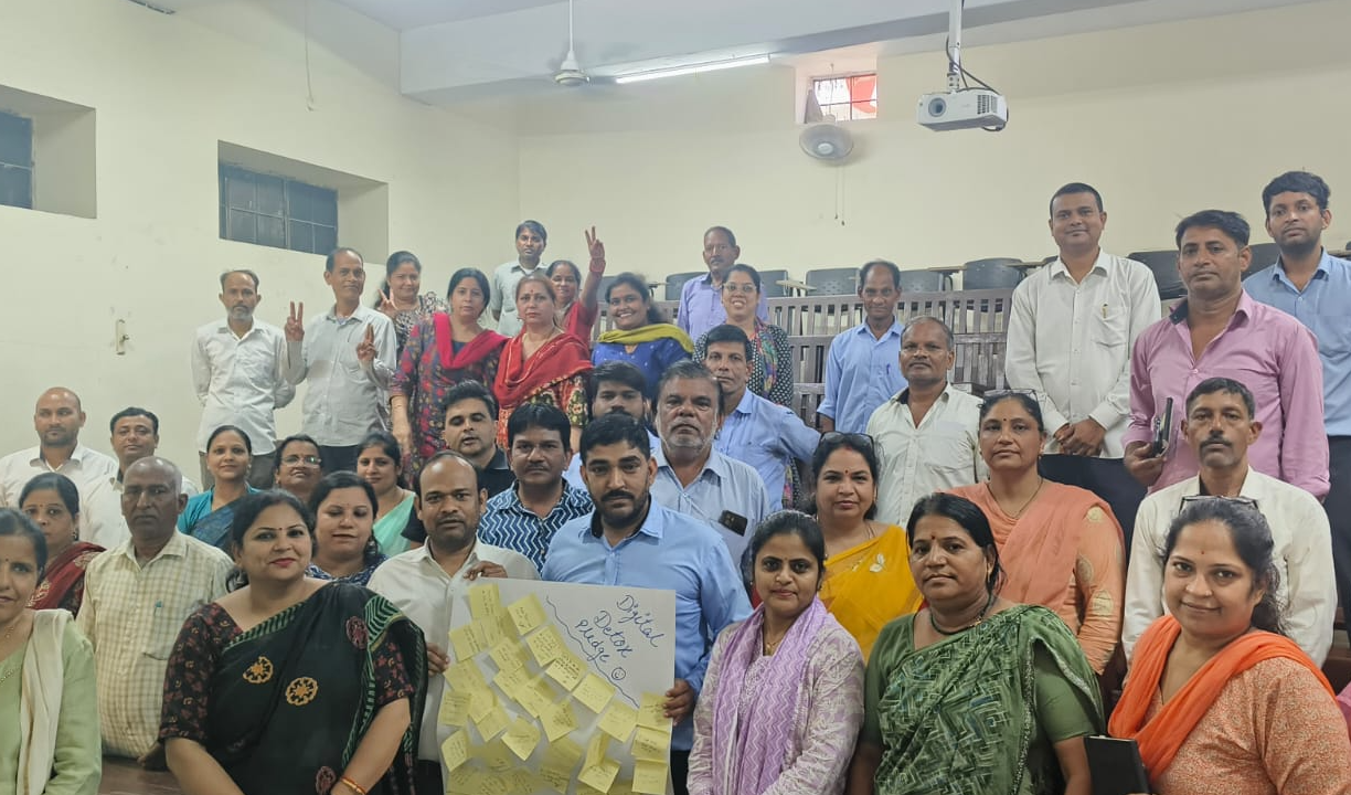 डिजिटल डिटॉक्स आवरः डिस्कनेक्ट टू रिकनेक्ट- लेस स्क्रीन, मोर फोकस’’ विषय पर संवादात्मक सत्र का आयोजन