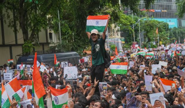 जंतर-मंतर प्रदर्शन में RAF ने दिल्ली पुलिस अधिकारी के निर्देश पर चलाई पेललेट गन? दस्तावेज़ में बड़ा दावा