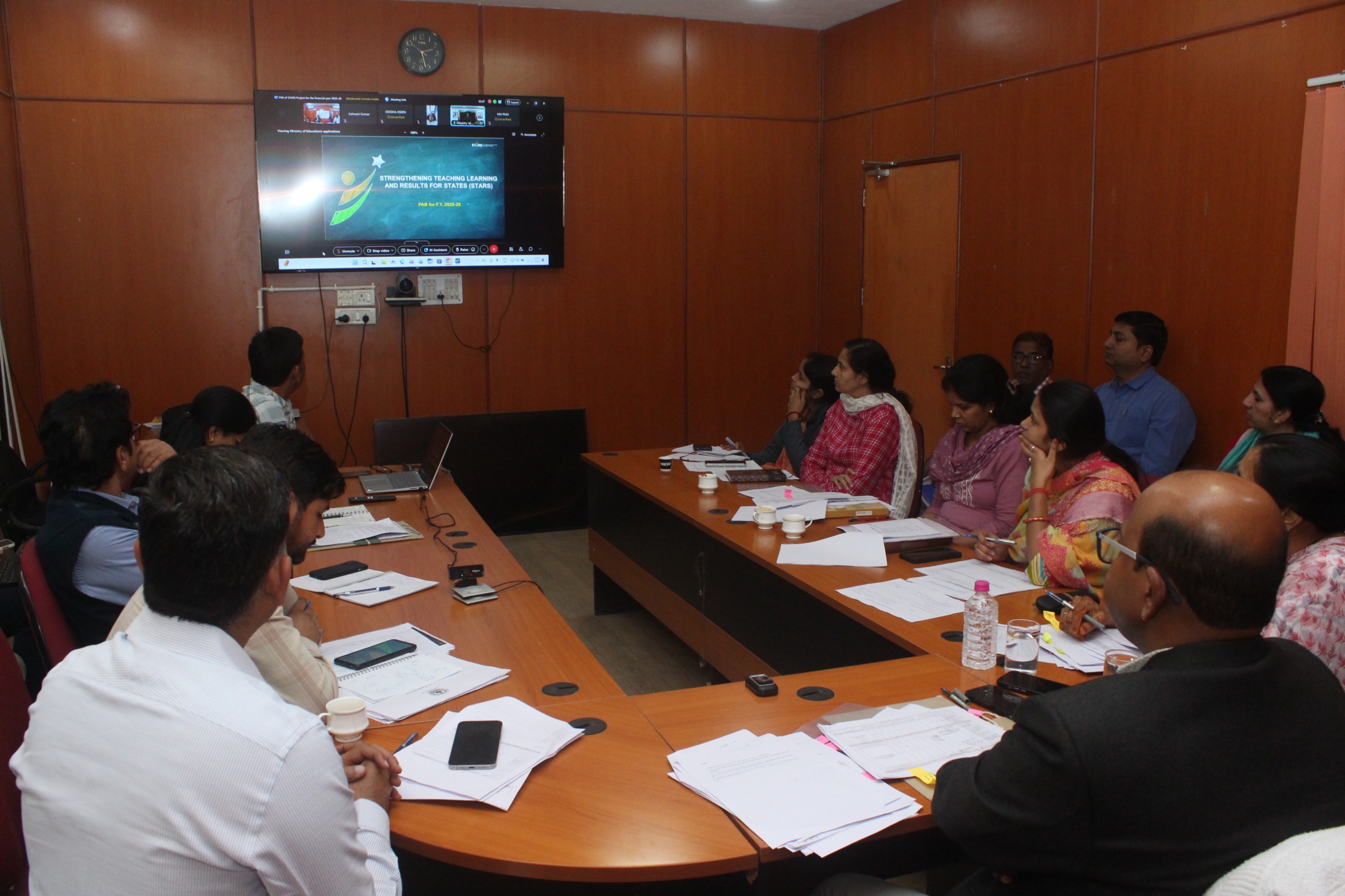 स्टार्स परियोजना पर समीक्षा बैठक, कृणाल ने दी प्रगति की जानकारी