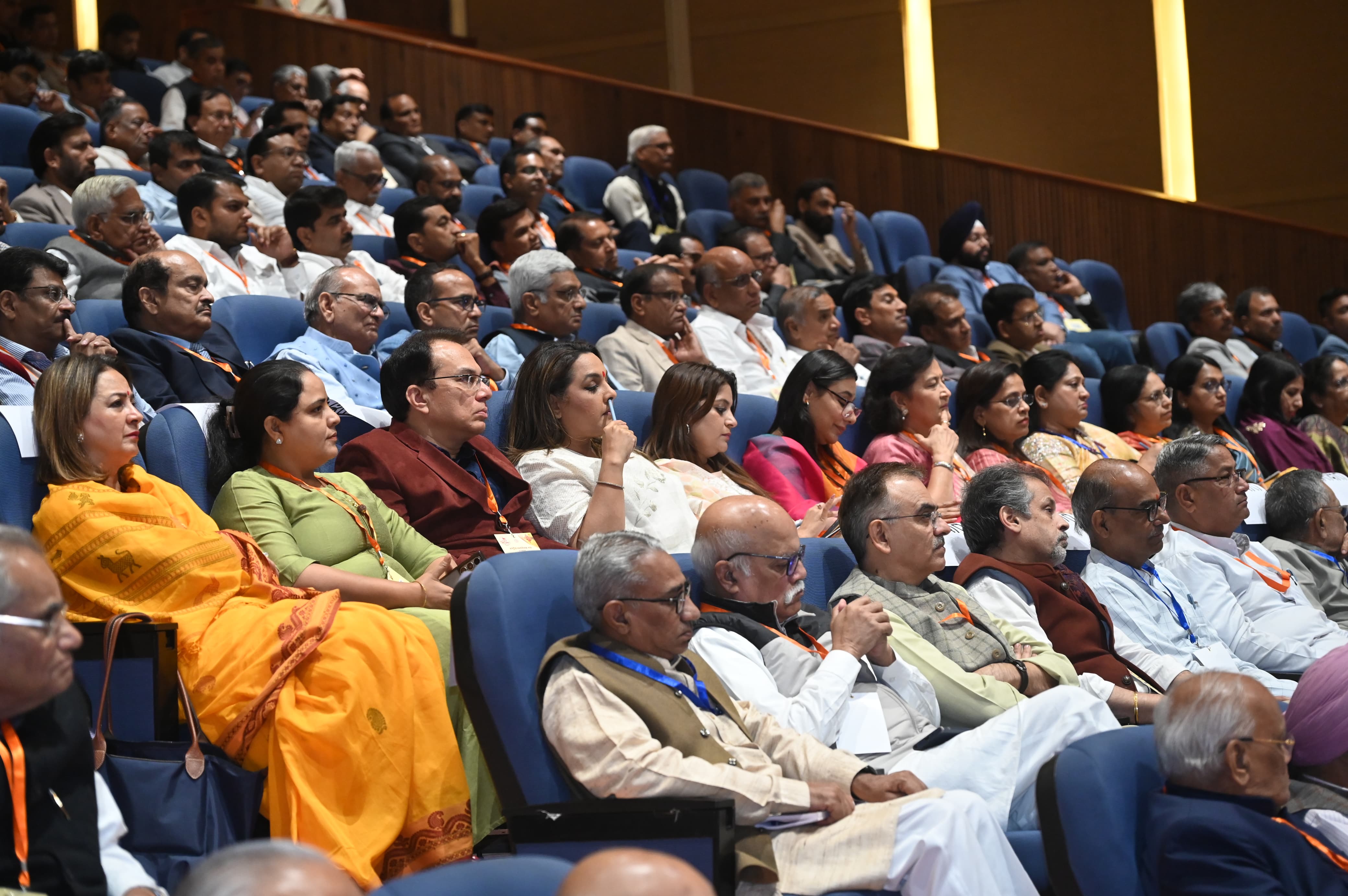 सहकार, कृषि और उद्योग हमारे विकास के आधार स्तंभ - मोहनराव भागवत