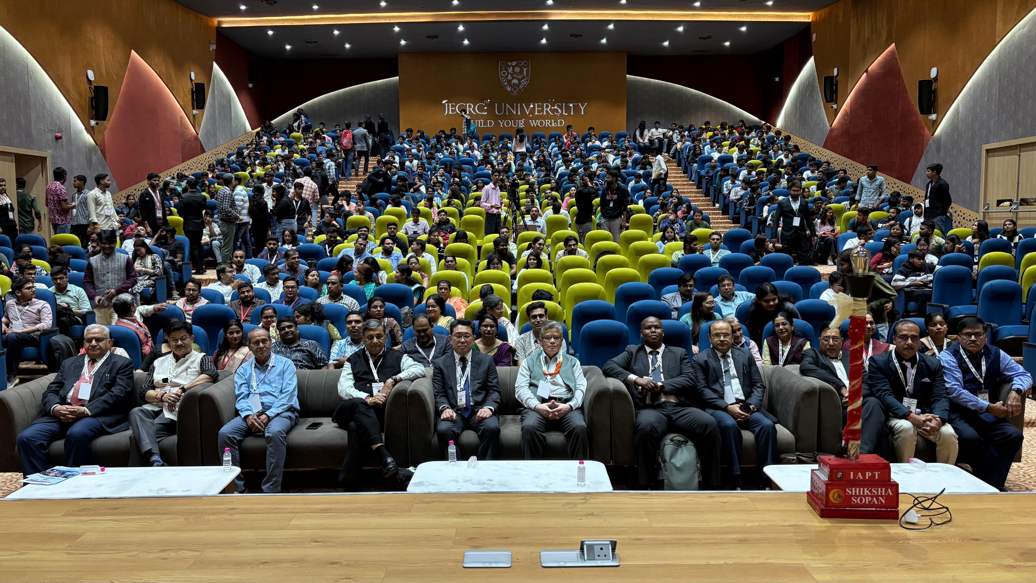 एटम्स से भविष्य का निर्माण — जेईसीआरसी यूनिवर्सिटी में इंटरनेशनल मटेरियल साइंस कॉन्फ्रेंस (आईएएमएसएसजी 2025) शुरू