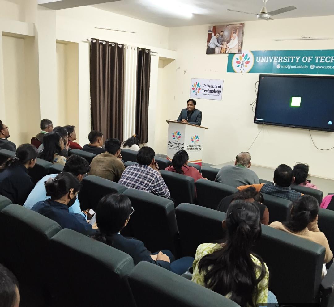 यूनिवर्सिटी ऑफ टेक्नोलॉजी, वाटिका जयपुर में आईपीआर एवं पेटेंट फाइलिंग पर कार्यशाला का सफल आयोजन