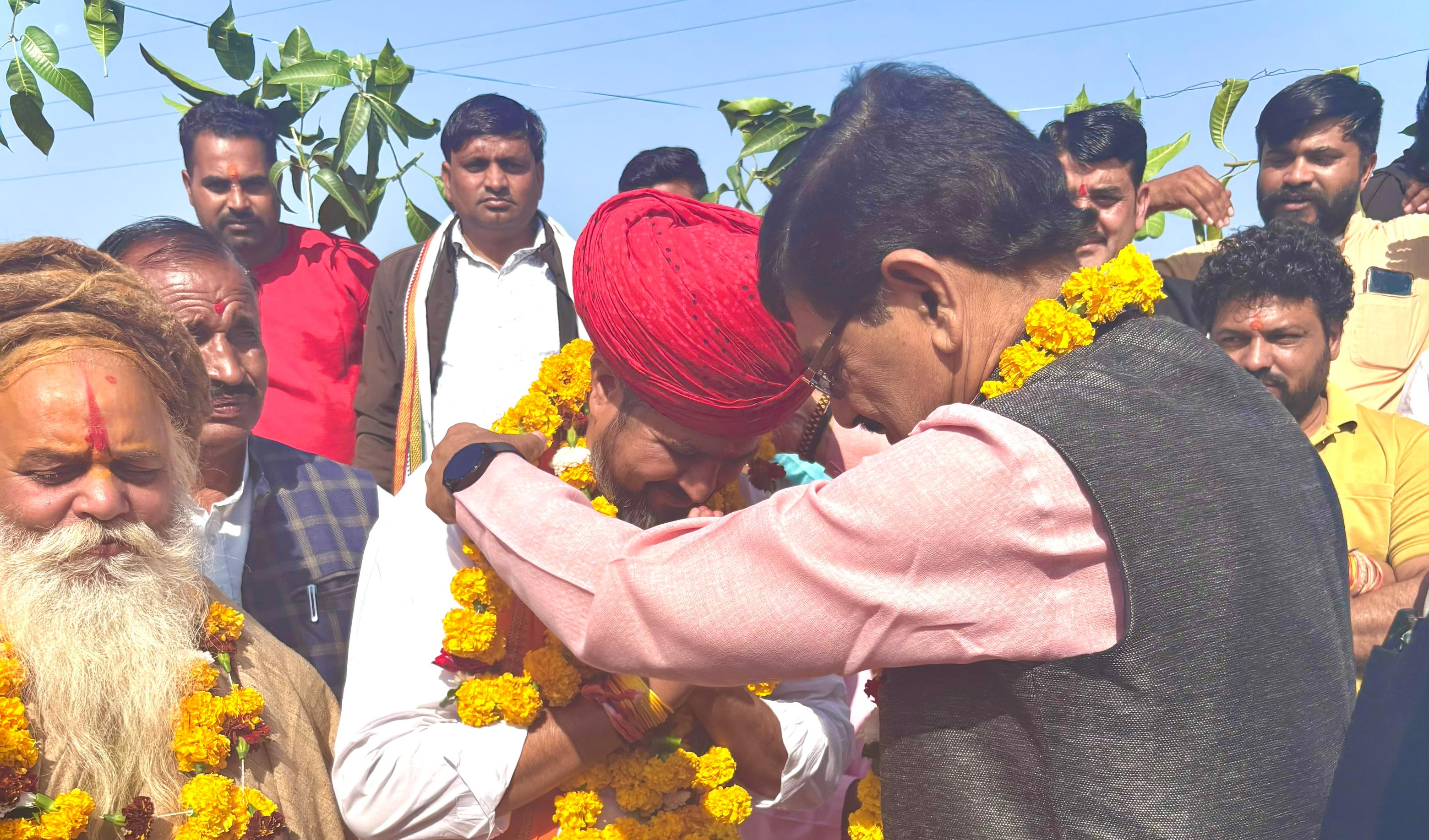 सिरावदा में देवनारायण मंदिर का भूमिपूजन सम्पन्न, मालासेरी डूंगरी के पुजारी हेमराज पोसवाल रहे विशेष अतिथि