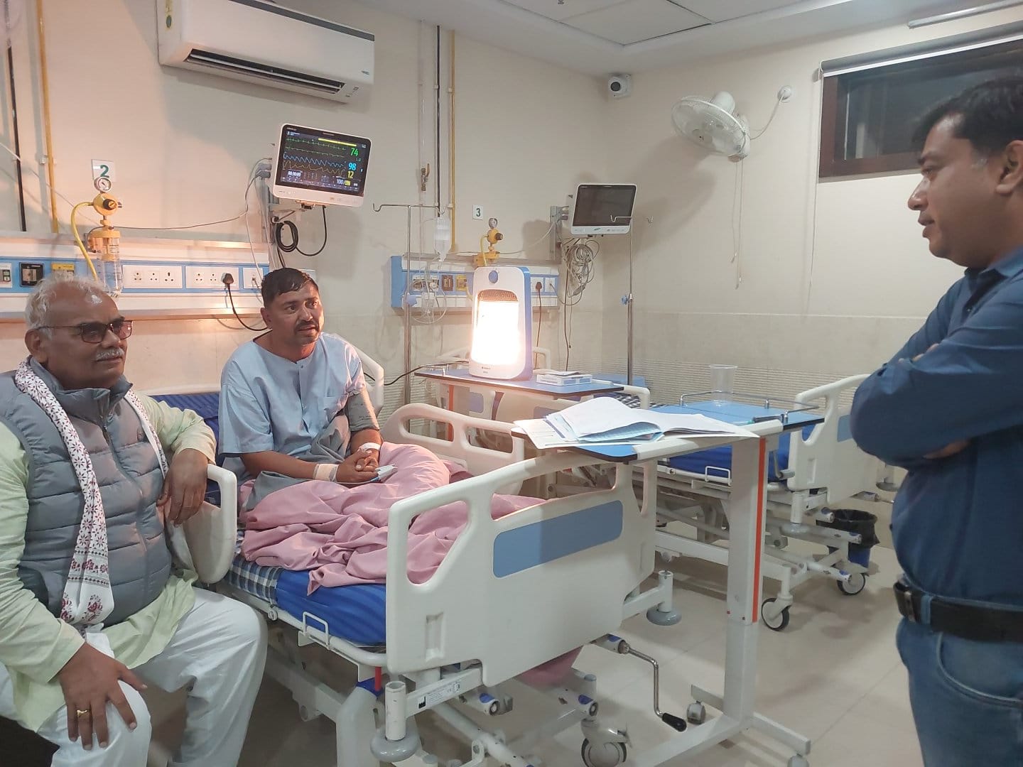 उप जिला प्रमुख कोटा को आया हार्ट अटैक, मिलने अस्पताल पहुंचे शिक्षा एवं पंचायती राज मंत्री मदन दिलावर