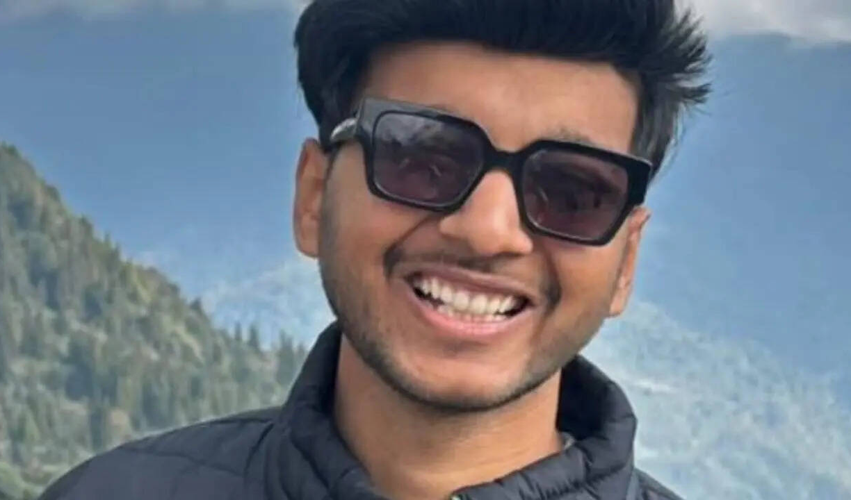 पुणे में 400 फीट गहरी खाई में गिरकर युवक की मौत मामले में बड़ा मोड़, हत्या की आशंका; मंगेतर और उसका मित्र हिरासत में