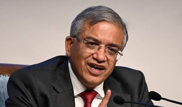 CEC ज्ञानेश कुमार के खिलाफ आपराधिक अवमानना कार्रवाई की मांग, सुप्रीम कोर्ट के फैसलों की कथित अवहेलना का आरोप