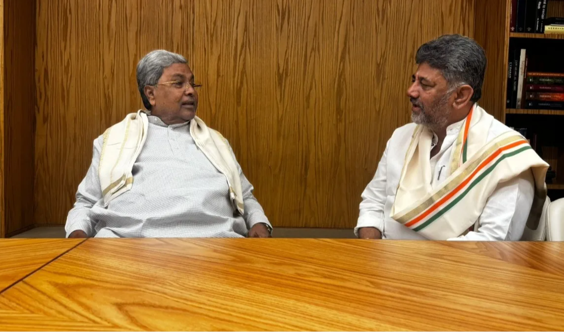 Karnataka Leadership Transition Speculation Intensifies as Siddaramaiah Holds Key Meeting With Ministers